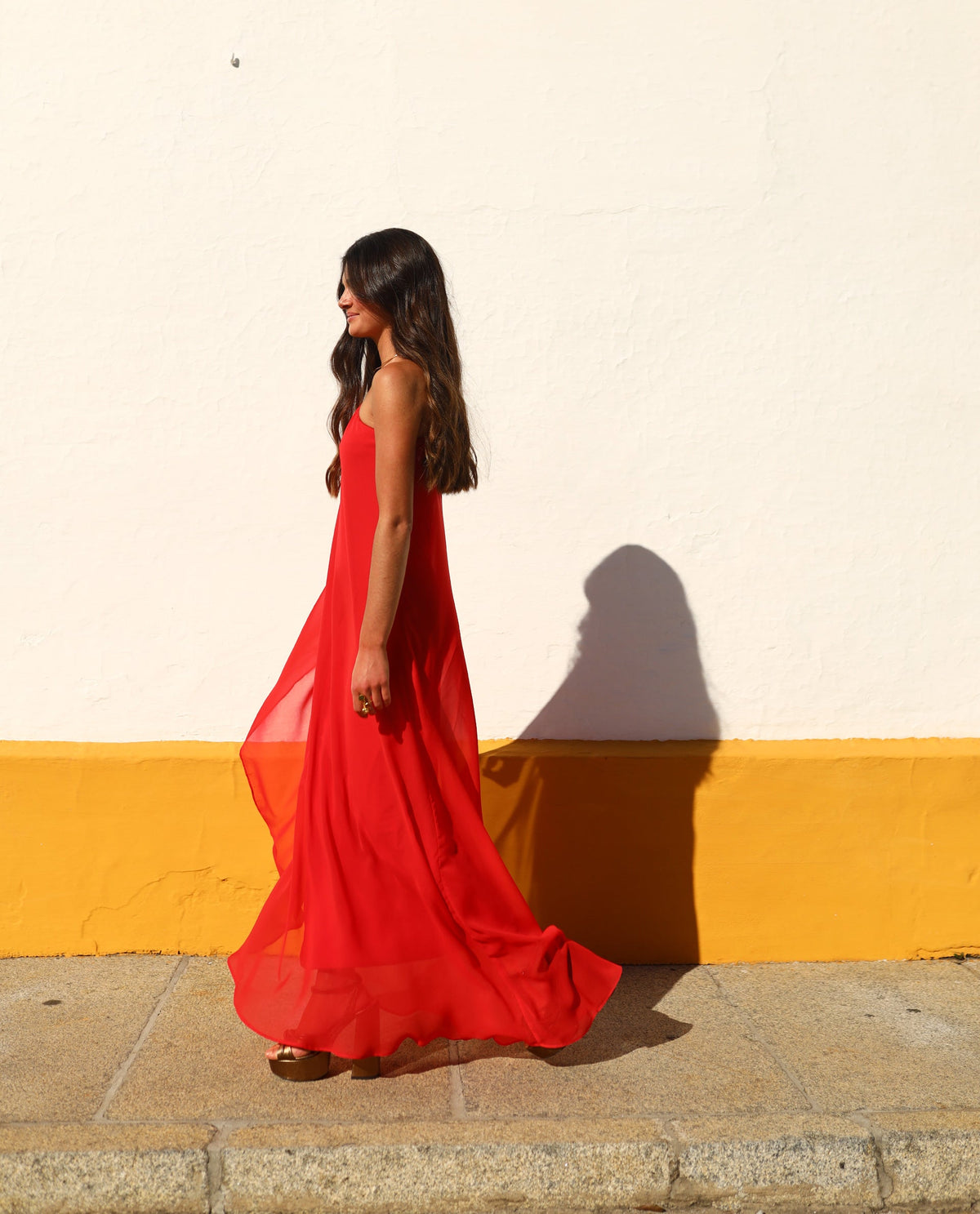 VESTIDO MRS. RIVERA · ROJO